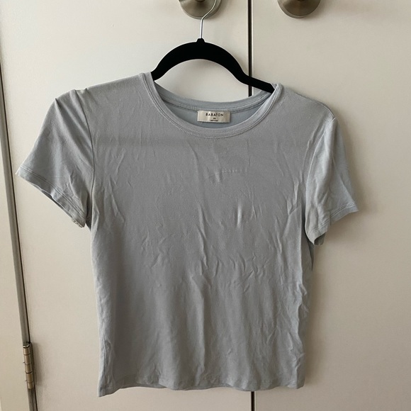 Aritzia Babton Everyday t-shirt - Picture 1 of 3
